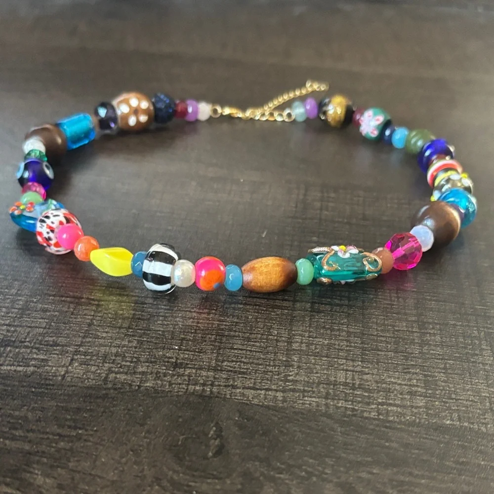 NATURAL LIFE Multicolor Beaded Necklace - Picture 2 of 2